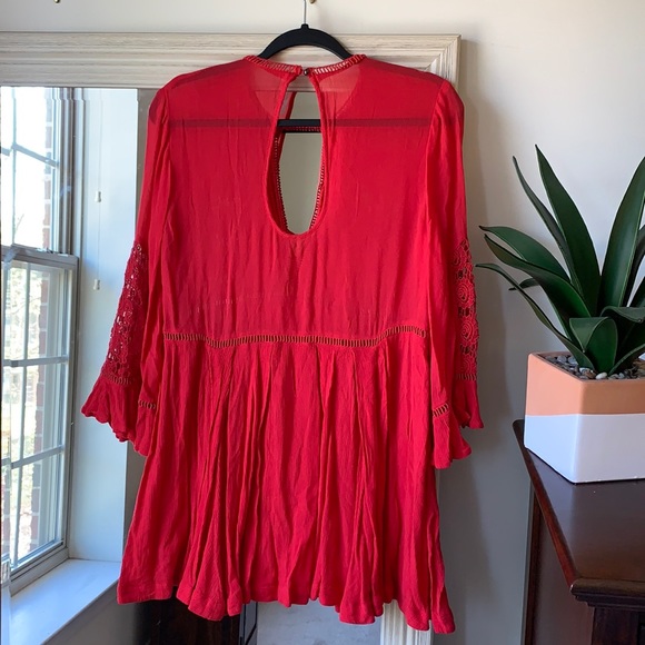 FREE PEOPLE red tunic top with crochet panels (size small) ✨ - Picture 5 of 5
